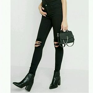 Express Jeans - New!!!!! Express high rise ripped knee jeans Express Jeans - New!!!!! Express high rise ripped knee jeans